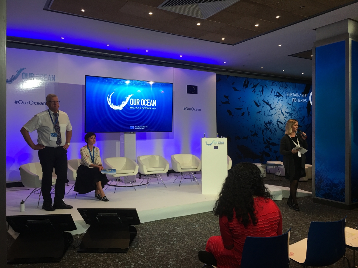 Erik Buch, EuroGOOS Chair, and Dina Eparkhina, EuroGOOS Policy and Communications Officer during the EuroGOOS Ocean Talk at the Our Ocean 2017 exhibition 